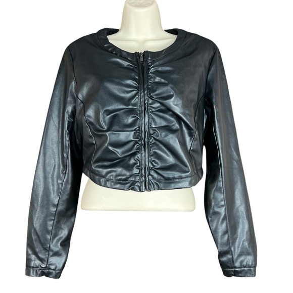 Lane Crawford NY Paris Black Vegan Leather Ruched Full Zip Cropped Jacket Size M - Picture 1 of 9